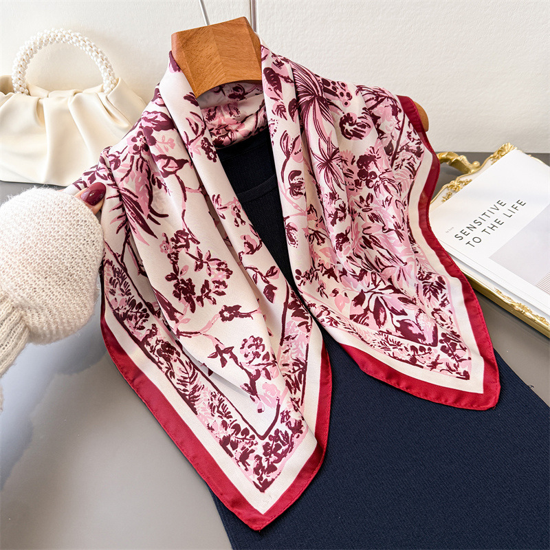 Foulard quadrato di lusso in s - Wrist Wraps recensione e prezzo